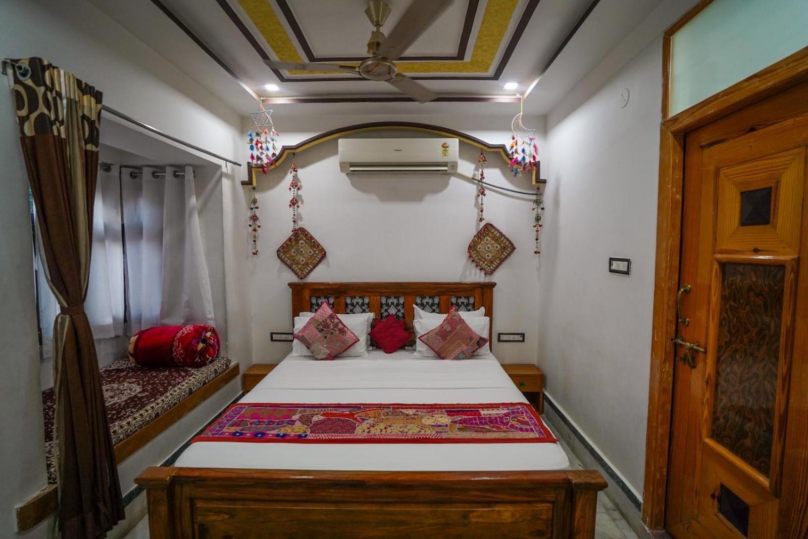 The Wanderlust Guest House & Safari Jaisalmer Exterior foto