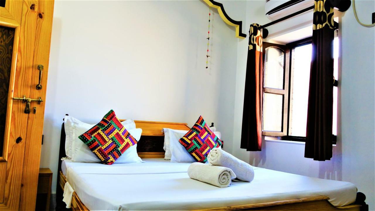 The Wanderlust Guest House & Safari Jaisalmer Exterior foto