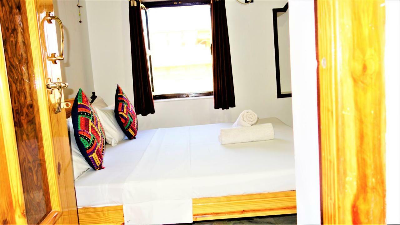 The Wanderlust Guest House & Safari Jaisalmer Exterior foto